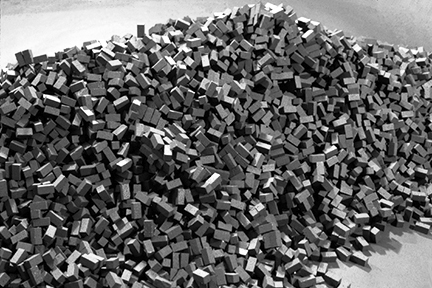 Betty Beumont: Ocean Landmark, The object. 